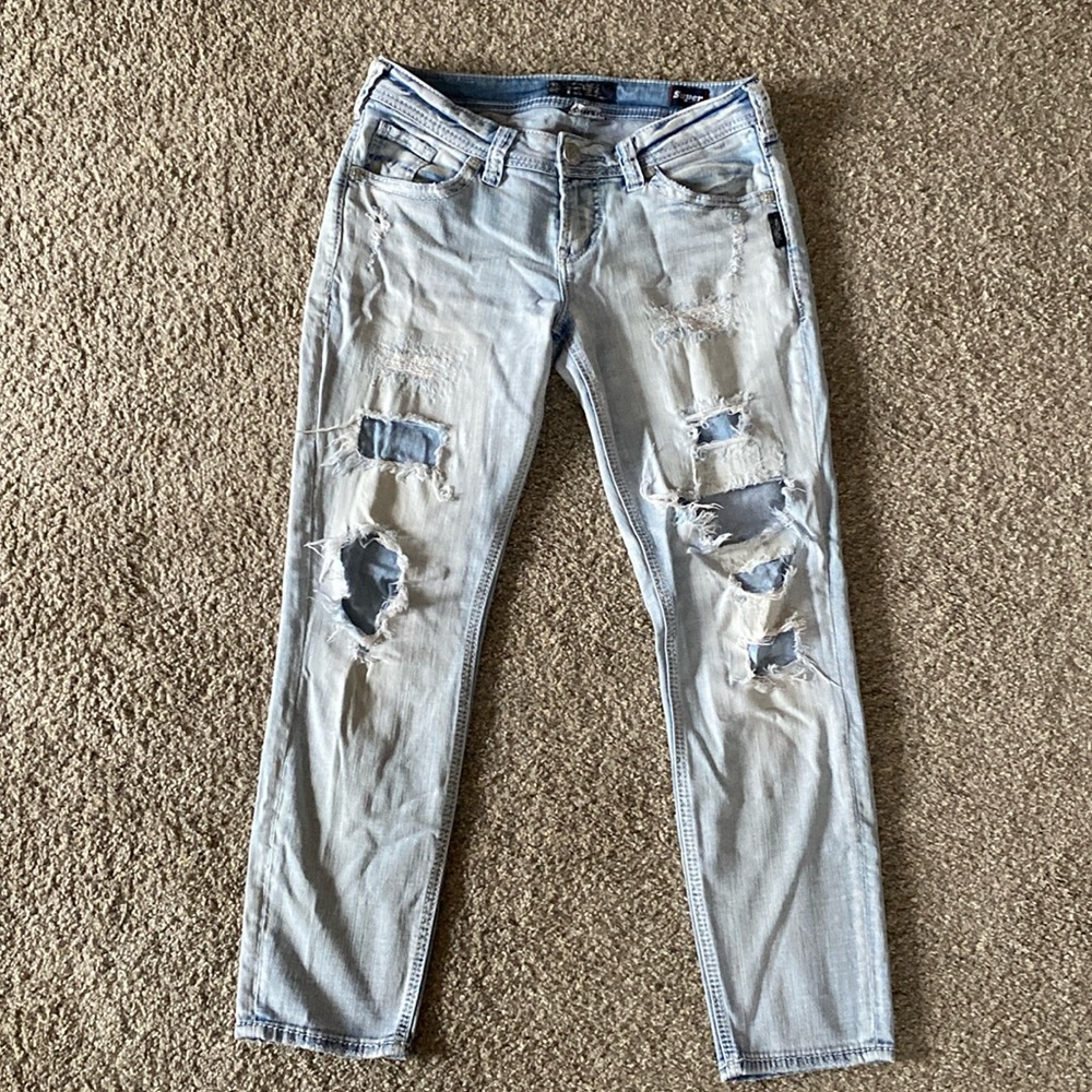 Light Wash Distressed Boyfriend Jeans